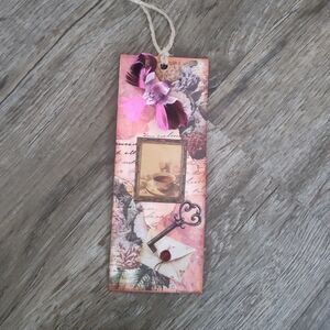 Victorian Style Bookmark